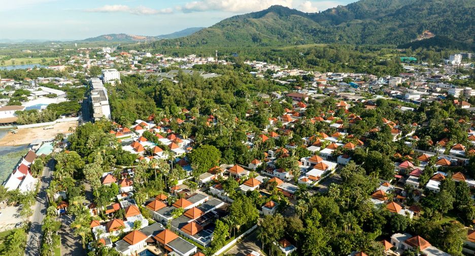 Villa zur Miete und zum Kauf mit 4 Zimmer in Thalang, Phuket