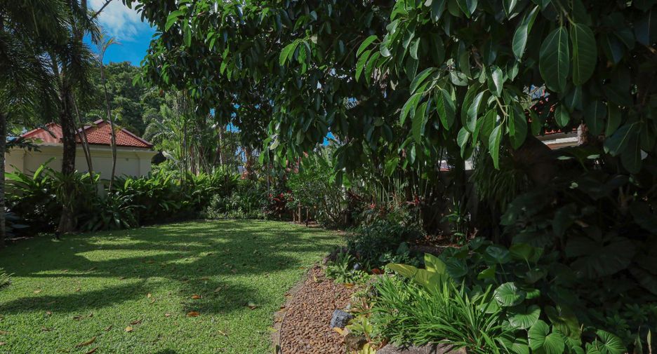 Villa zur Miete und zum Kauf mit 4 Zimmer in Thalang, Phuket