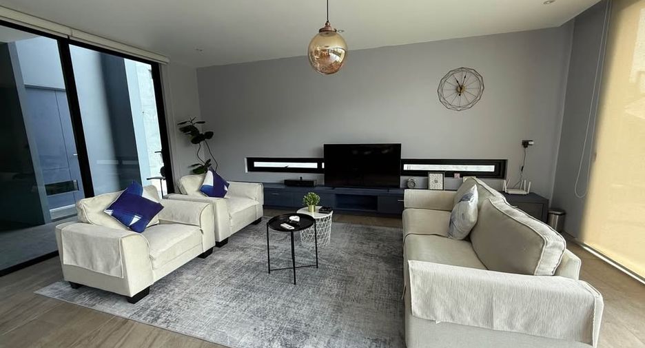 For rent 3 bedrooms villa in Thalang, Phuket