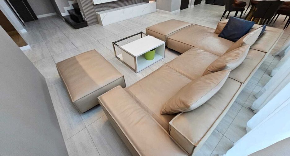 For rent 4 bedrooms house in Suan Luang, Bangkok