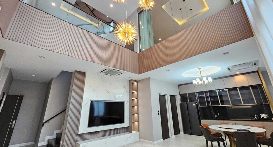 For rent 4 bedrooms house in Suan Luang, Bangkok