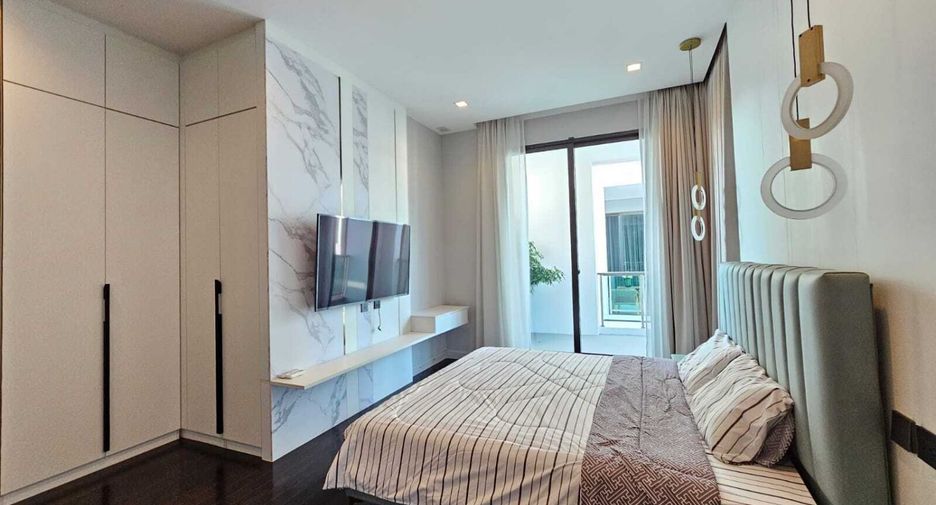 For rent 4 bedrooms house in Suan Luang, Bangkok