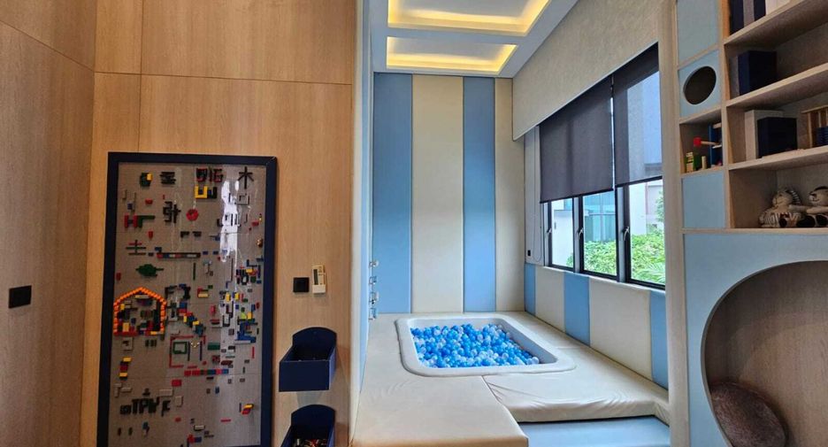 For rent 4 bedrooms house in Suan Luang, Bangkok