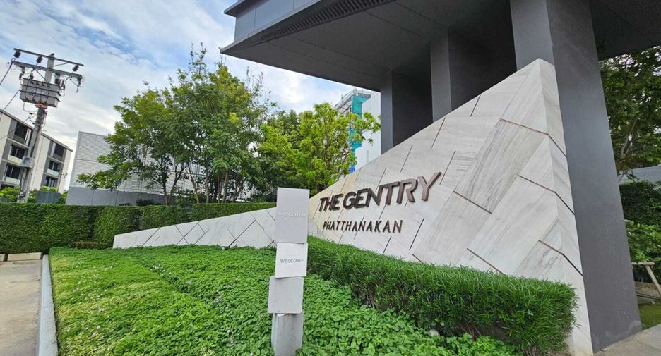 For rent 4 bedrooms house in Suan Luang, Bangkok