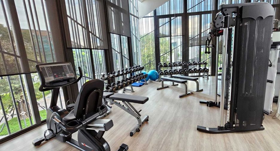 For sale 4 bedrooms house in Suan Luang, Bangkok