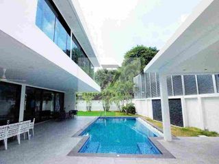 For sale 7 bedrooms villa in Bang Lamung, Chonburi