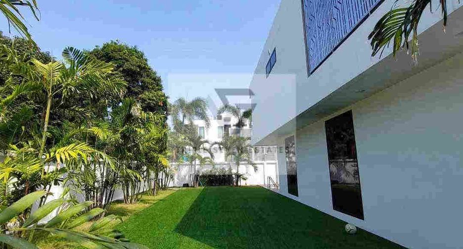 À vendre 7 chambres villa à Bang Lamung, Chonburi
