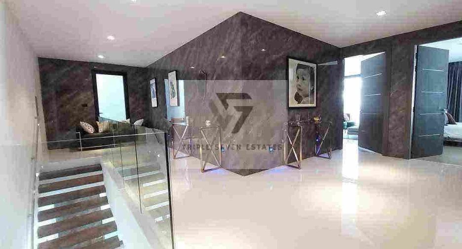 À vendre 7 chambres villa à Bang Lamung, Chonburi