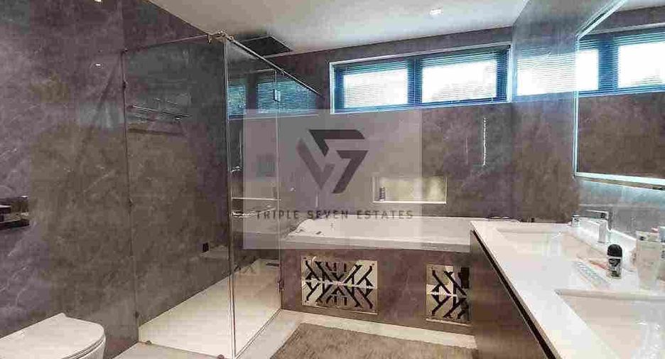 À vendre 7 chambres villa à Bang Lamung, Chonburi