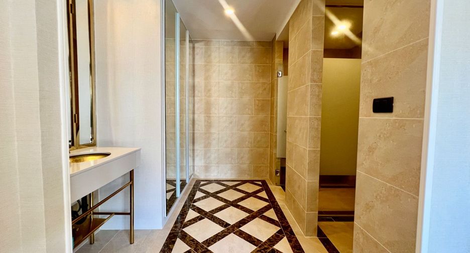 À louer 2 chambres condo à Bang Lamung, Chonburi