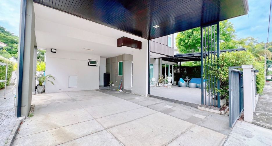 Haus zum Kauf mit 3 Zimmer in San Kamphaeng, Chiang Mai
