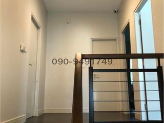 For rent 4 bedrooms house in Bangkok Noi, Bangkok