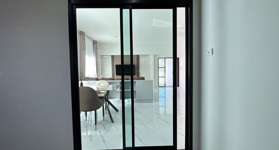 For rent 3 bedrooms house in Hang Dong, Chiang Mai