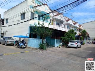 Reihenhaus zur Miete mit 5 Zimmer in Prawet, Bangkok