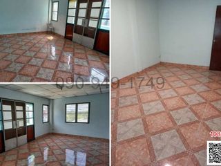 Reihenhaus zur Miete mit 5 Zimmer in Prawet, Bangkok
