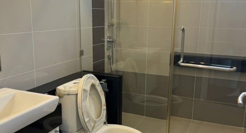 Condo en venta de 2 habitaciones en Bang Kho Laem, Bangkok