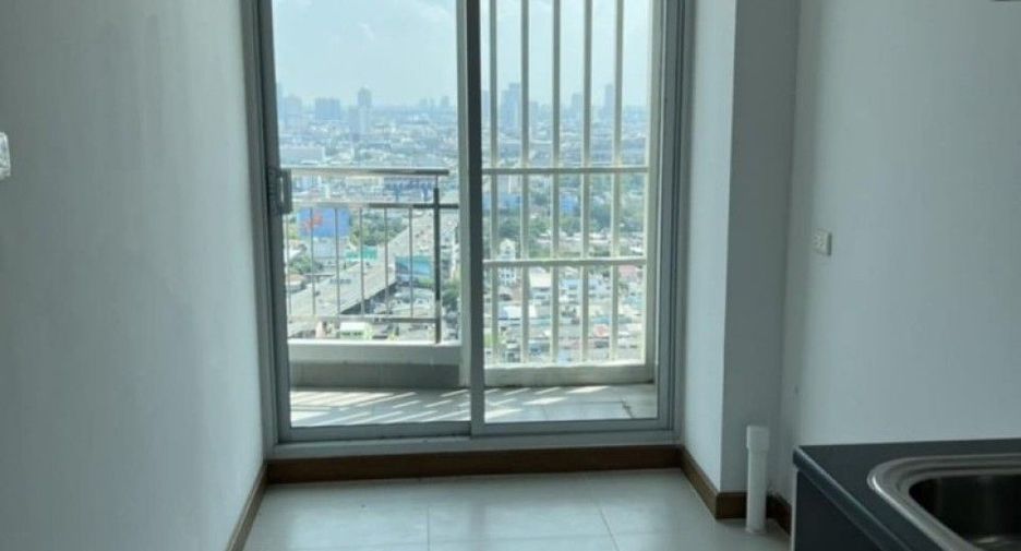 Condo en venta de 2 habitaciones en Bang Kho Laem, Bangkok