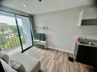 For sale 1 bed condo in Si Racha, Chonburi