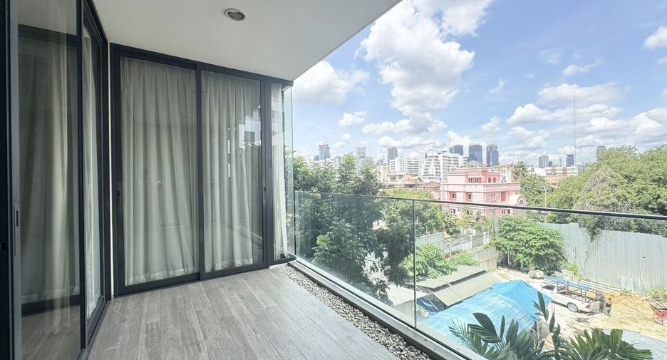 For rent and for sale 2 bedrooms condo in Sathon, Bangkok