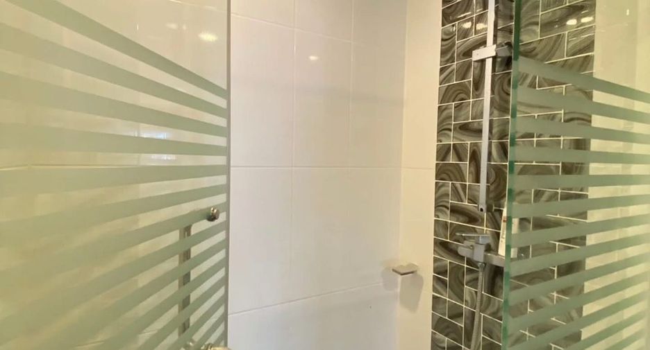 For sale 1 Beds condo in Bang Lamung, Chonburi