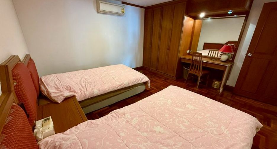 For sale 4 bedrooms condo in Bang Lamung, Chonburi