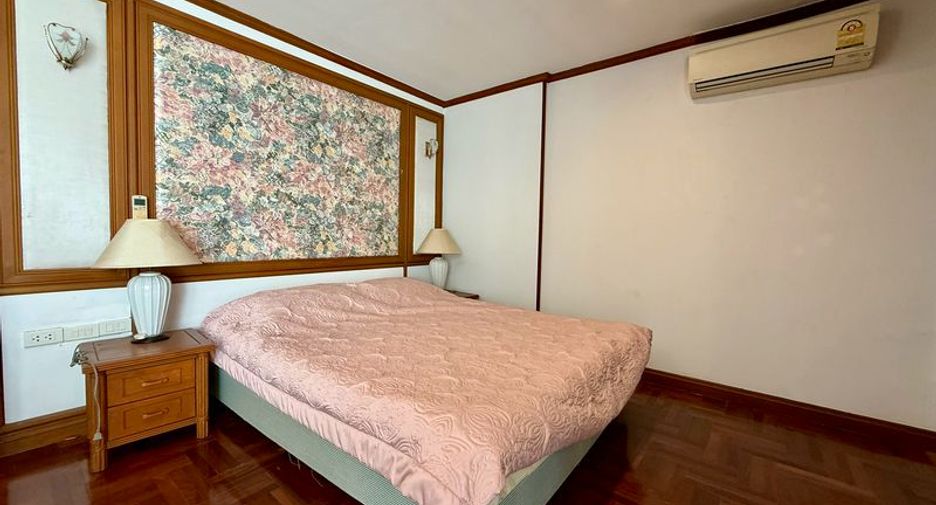 For sale 4 bedrooms condo in Bang Lamung, Chonburi
