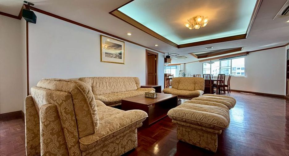 For sale 4 bedrooms condo in Bang Lamung, Chonburi