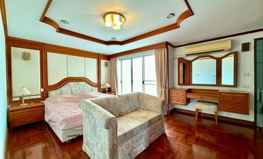 For sale 4 bedrooms condo in Bang Lamung, Chonburi