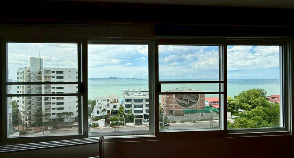 For sale 4 bedrooms condo in Bang Lamung, Chonburi