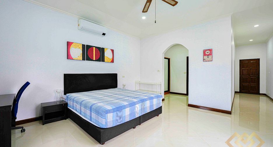 For sale 3 ベッドルーム house in Bang Lamung, Chonburi