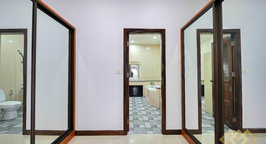 For sale 3 ベッドルーム house in Bang Lamung, Chonburi