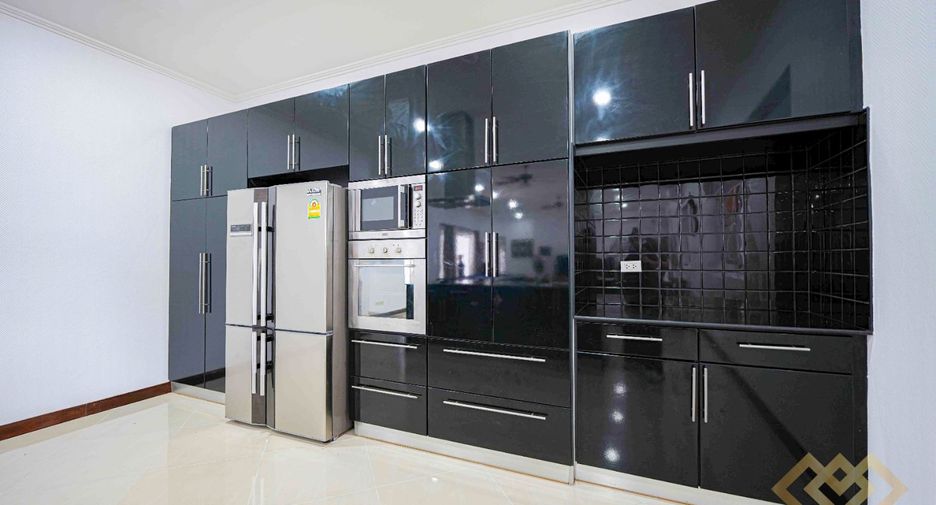 For sale 3 ベッドルーム house in Bang Lamung, Chonburi