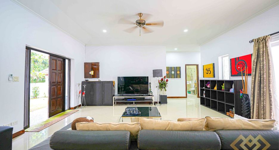 For sale 3 ベッドルーム house in Bang Lamung, Chonburi