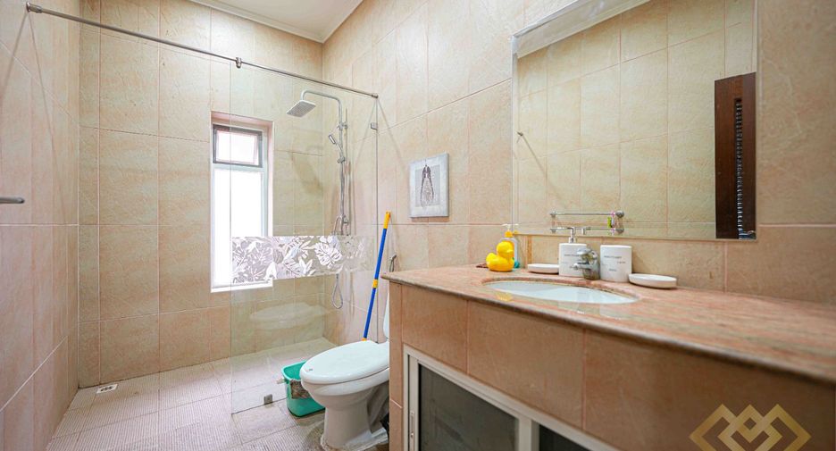 For sale 3 ベッドルーム house in Bang Lamung, Chonburi