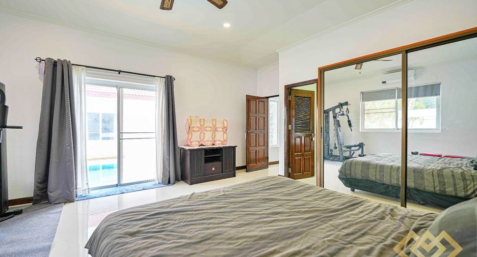 For sale 3 ベッドルーム house in Bang Lamung, Chonburi