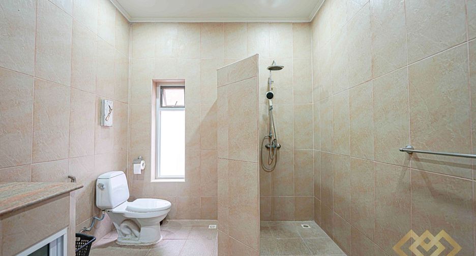 For sale 3 ベッドルーム house in Bang Lamung, Chonburi