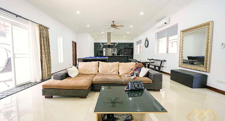 For sale 3 ベッドルーム house in Bang Lamung, Chonburi