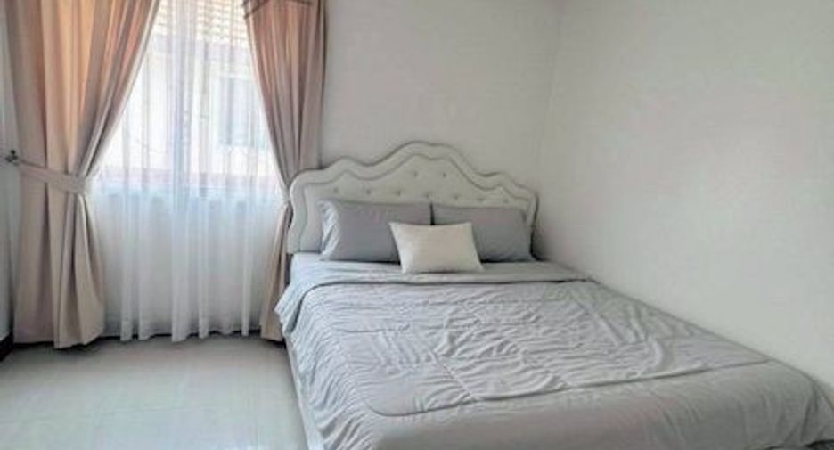 For sale 4 bedrooms house in Mueang Samut Sakhon, Samut Sakhon
