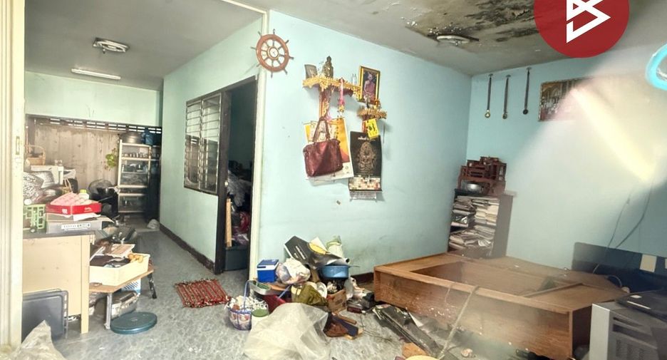 Продажа студия таунхаус в Mueang Lamphun, Лампхун