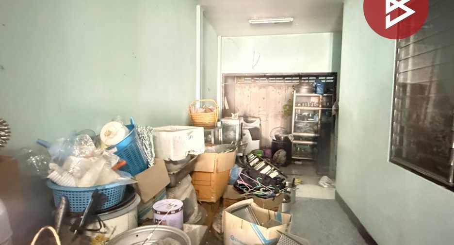 Продажа студия таунхаус в Mueang Lamphun, Лампхун