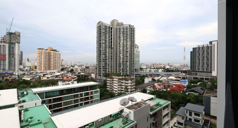 ขาย 2 ห้องนอน คอนโด ใน คลองเตย, กรุงเทพฯ