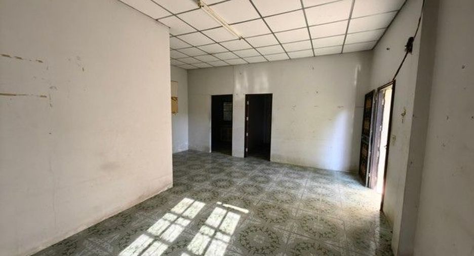 For sale 1 bed house in Ban Bueng, Chonburi