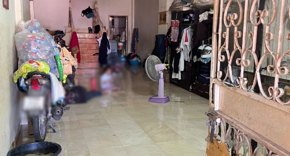 For sale 3 bedrooms townhouse in Nakhon Chai Si, Nakhon Pathom