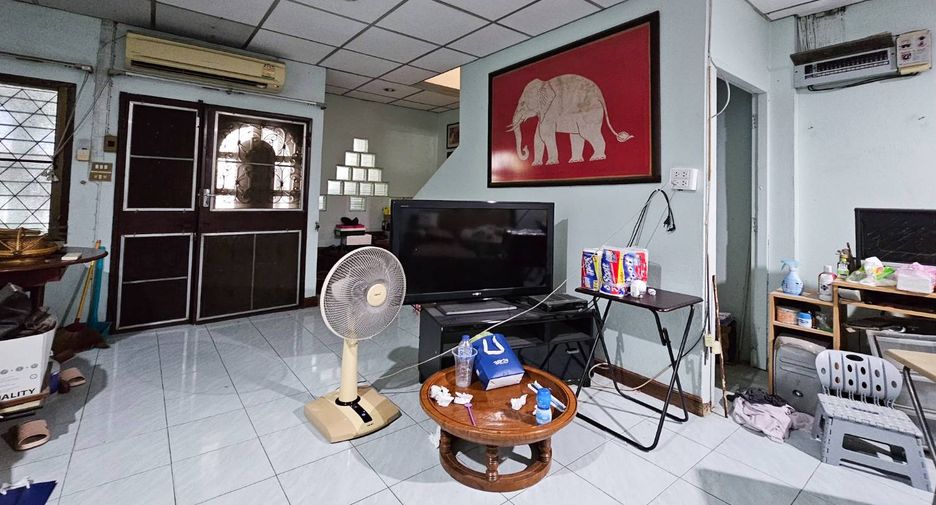 For sale 2 bedrooms townhouse in Bang Bua Thong, Nonthaburi