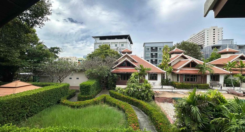 À louer 32 chambres local commercial à Jomtien, Pattaya