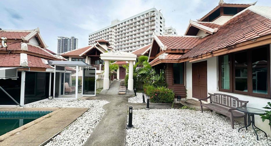 À louer 32 chambres local commercial à Jomtien, Pattaya