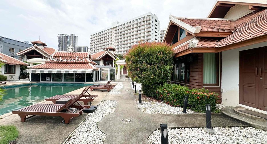 À louer 32 chambres local commercial à Jomtien, Pattaya