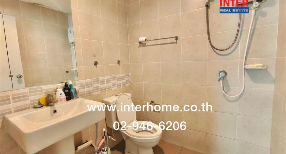For sale 3 ベッドルーム townhouse in Bang Khun Thian, Bangkok