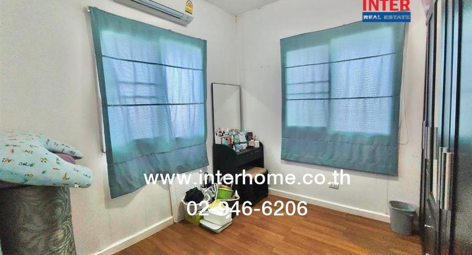 For sale 3 ベッドルーム townhouse in Bang Khun Thian, Bangkok