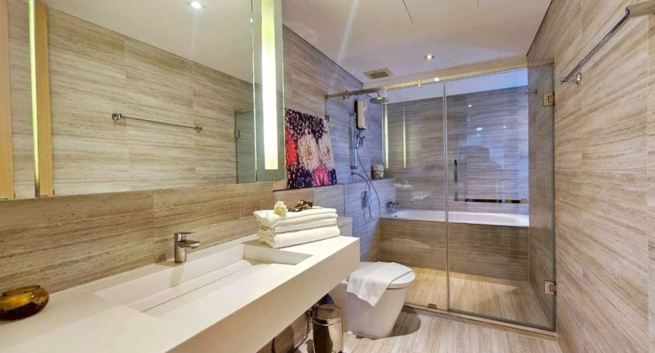 For rent 1 bed serviced apartment in Khlong Toei, Bangkok